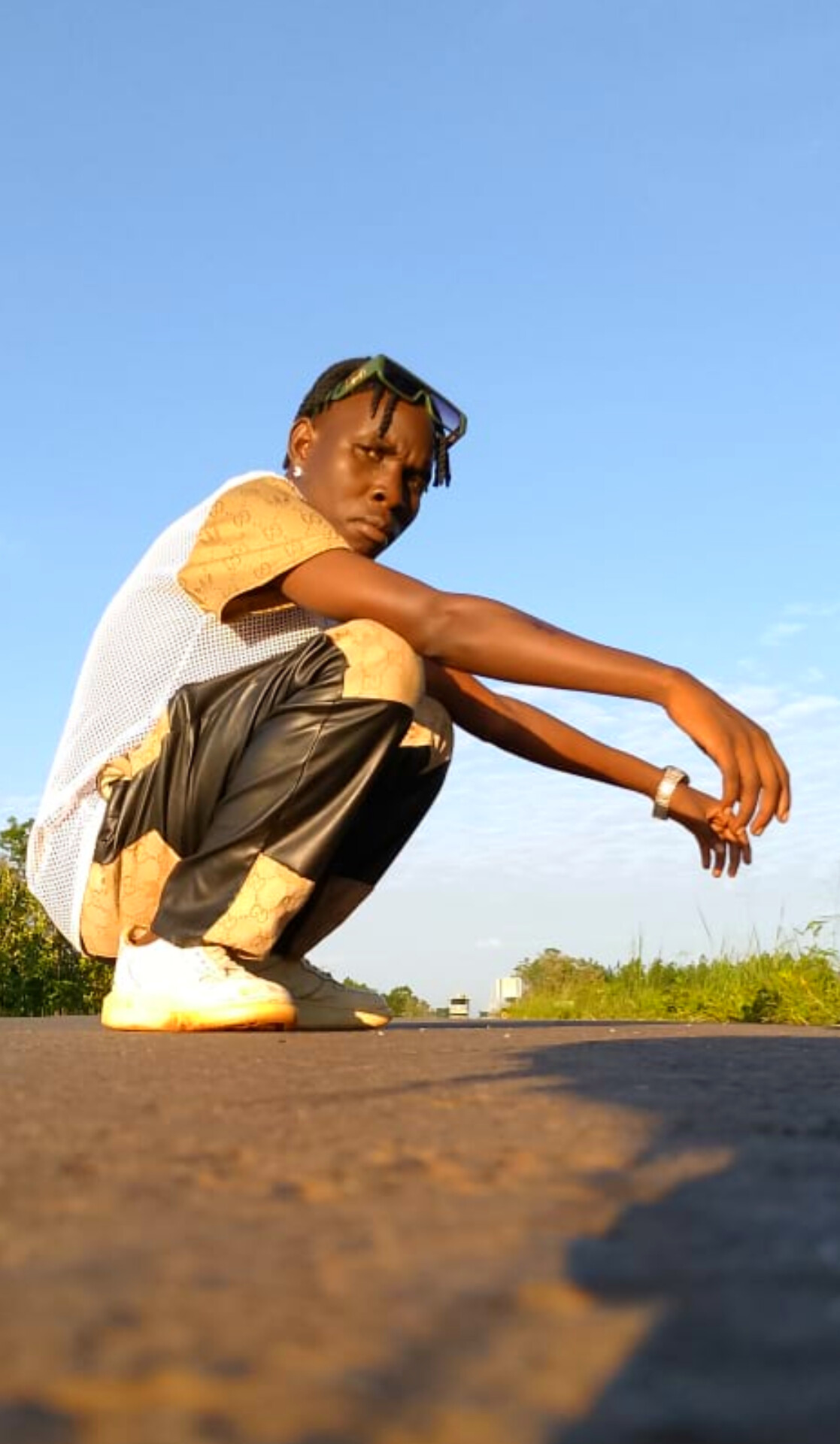 LIRA BASED MOST TRENDING RAPPER SMAXT BWOY DROPPED ANOTHER TOP CHATTING HIT SONG TITLED LOCATION. TOOK OVER THE STREET AND RADIO STATIONS
