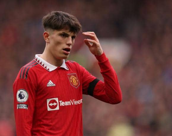 MANCHESTER UNITED HAVE REJECTED A  £40MILLION OFFER FROM ITALIAN SIDE NAPOLI FOR ALEJANDRO GARNACHO.